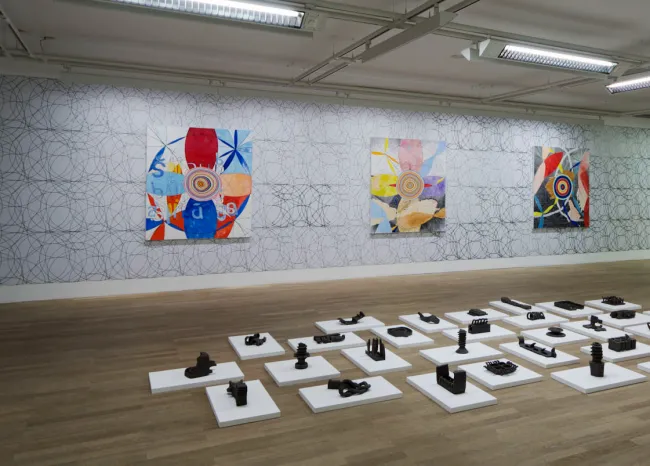 PROOF IT, Städtische Galerie Wolfsburg: Compass Paintings, Radar wallpaper (offset) & Models (clay)