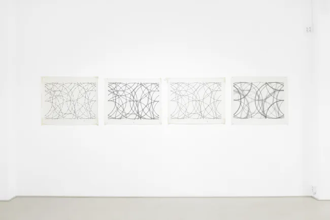 Radar (2013) Bleistift auf Papier, je 80x95cm